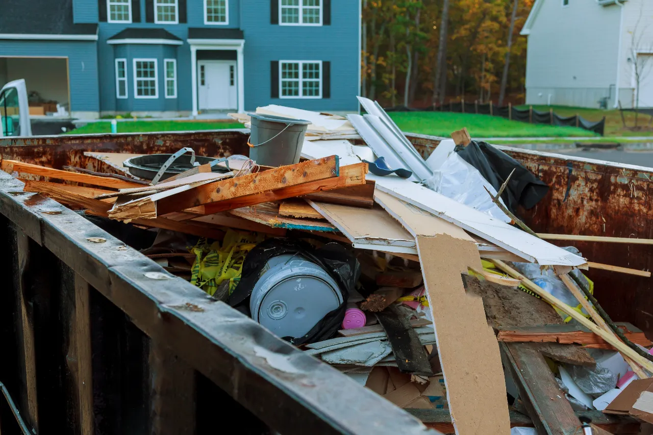 Storm debris and fallen branches cleanup in Connecticut by Pomito Junk Removal